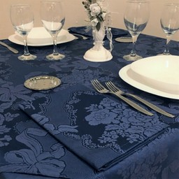 Blaufarbige Tischdecken