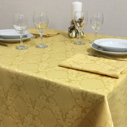 Gelbfarbige Tischdecken